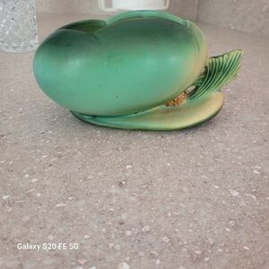 Vintage Roseville-Green Pinecone Planter/Vase ,456-6